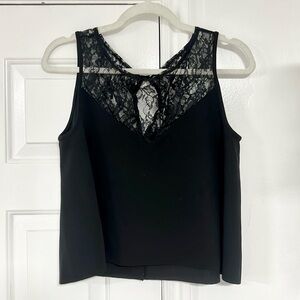 ♥️ Express Lace Black Crop Top